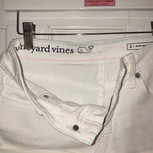 Vineyard Vines Shorts - women’s vineyard vines white jean shorts! Vineyard Vines Shorts - women’s vineyard vines white jean shorts!